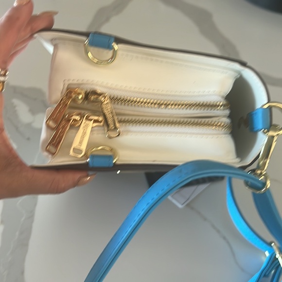 Loungefly Pinocchio Storybook Crossbody/Backpack - Picture 3 of 11